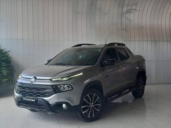 FIAT TORO 2.0 16V TURBO DIESEL ULTRA 4WD AT9